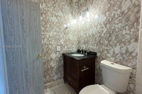 Copropriété à louer à Hialeah, Floride: 2 chambres, 89.37 m2 № 2085663 - photo 16