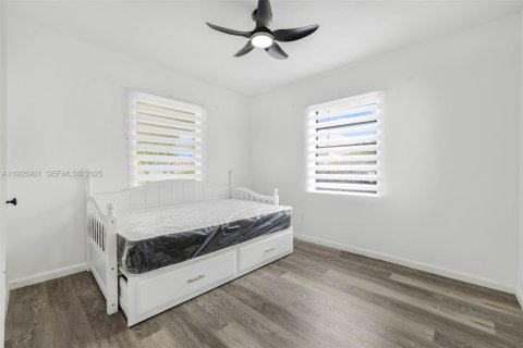 Villa ou maison à vendre à Miami, Floride: 3 chambres, 127 m2 № 1987398 - photo 22