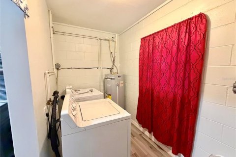 Купить виллу или дом в Лисбург, Флорида 9 комнат, 116.69м2, № 2229169 - фото 16