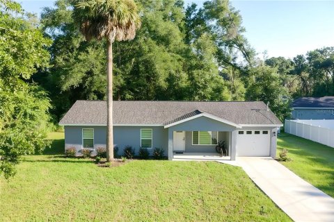 Villa ou maison à vendre à Citra, Floride: 3 chambres, 114.36 m2 № 1908241 - photo 1