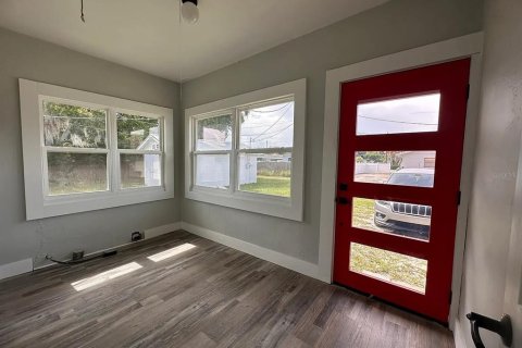 Propiedad comercial en alquiler en Winter Haven, Florida, 174.28 m2 № 1882887 - foto 18