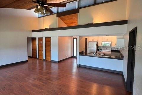 Condo in Haines City, Florida, 2 bedrooms № 2218148 - photo 4
