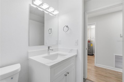 Casa en venta en Tampa, Florida, 3 dormitorios, 106.47 m2 № 2386555 - foto 23
