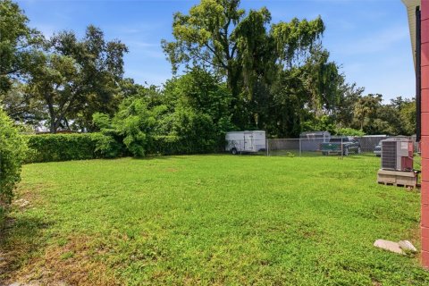 Casa en venta en Tampa, Florida, 3 dormitorios, 106.47 m2 № 2386555 - foto 27