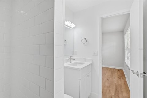 Casa en venta en Tampa, Florida, 3 dormitorios, 106.47 m2 № 2386555 - foto 21