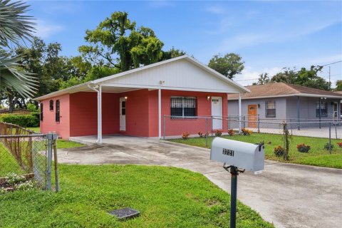 Casa en venta en Tampa, Florida, 3 dormitorios, 106.47 m2 № 2386555 - foto 3