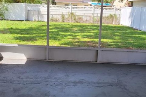 Villa ou maison à louer à Tampa, Floride: 3 chambres, 154.22 m2 № 2111781 - photo 16
