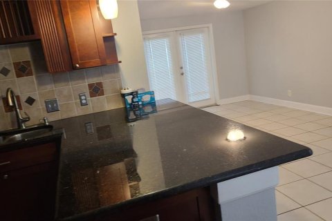 Villa ou maison à louer à Tampa, Floride: 3 chambres, 154.22 m2 № 2111781 - photo 25