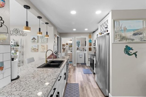 Propiedad comercial en venta en Beverly Hills, Florida, 136.29 m2 № 1884486 - foto 16