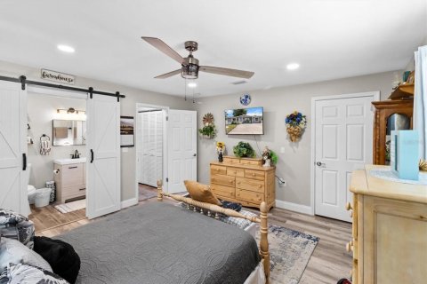 Propiedad comercial en venta en Beverly Hills, Florida, 136.29 m2 № 1884486 - foto 8