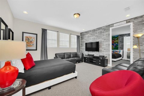 Casa en venta en Kissimmee, Florida, 6 dormitorios, 308.16 m2 № 2157753 - foto 22