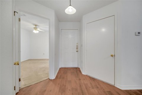 Condo in Kissimmee, Florida, 2 bedrooms  № 1797966 - photo 2