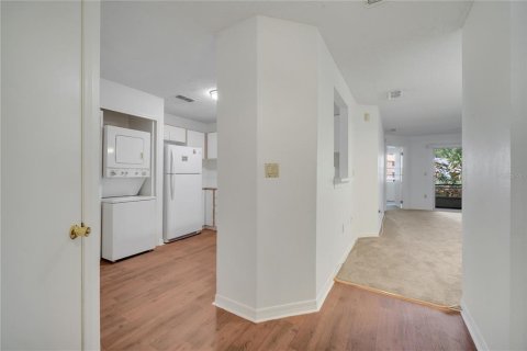 Condo in Kissimmee, Florida, 2 bedrooms  № 1797966 - photo 9