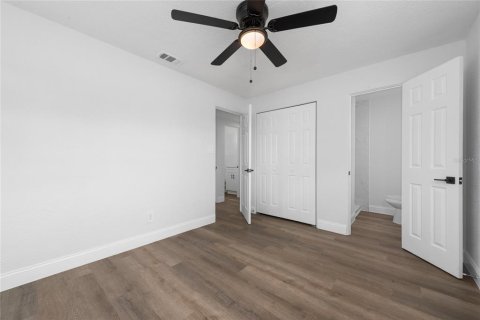 House in New Smyrna Beach, Florida 3 bedrooms, 112.04 sq.m. № 1747081 - photo 24