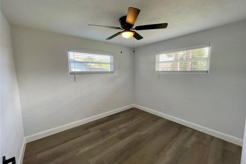 House in New Smyrna Beach, Florida 3 bedrooms, 112.04 sq.m. № 1747081 - photo 20