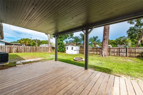 House in New Smyrna Beach, Florida 3 bedrooms, 112.04 sq.m. № 1747081 - photo 27