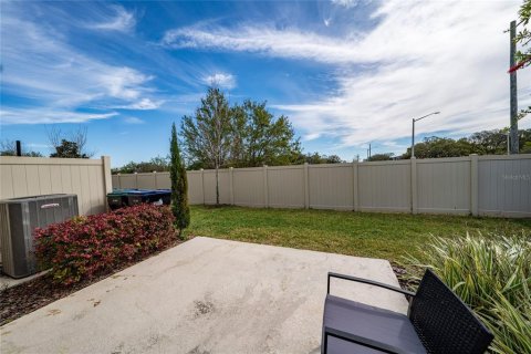 Townhouse in Orlando, Florida 3 bedrooms, 144 sq.m. № 1907268 - photo 26