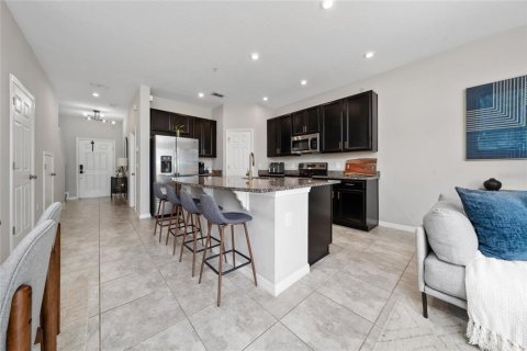 Townhouse in Orlando, Florida 3 bedrooms, 144 sq.m. № 1907268 - photo 8