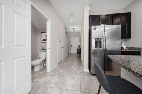 Townhouse in Orlando, Florida 3 bedrooms, 144 sq.m. № 1907268 - photo 12