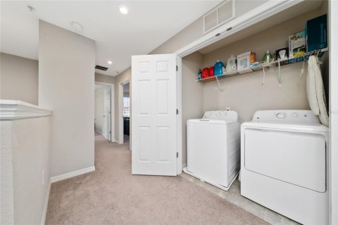 Townhouse in Orlando, Florida 3 bedrooms, 144 sq.m. № 1907268 - photo 14