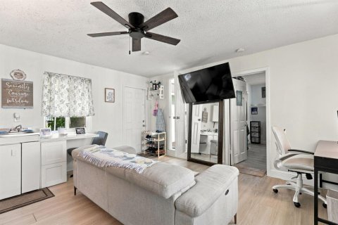 Casa en venta en Hollywood, Florida, 3 dormitorios, 147.81 m2 № 2431328 - foto 8