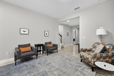Villa ou maison à vendre à Orlando, Floride: 3 chambres, 276.29 m2 № 2151786 - photo 4