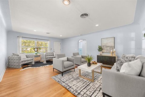 Casa en venta en Orlando, Florida, 3 dormitorios, 197.88 m2 № 2383763 - foto 11
