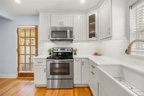 Casa en venta en Orlando, Florida, 3 dormitorios, 197.88 m2 № 2383763 - foto 15