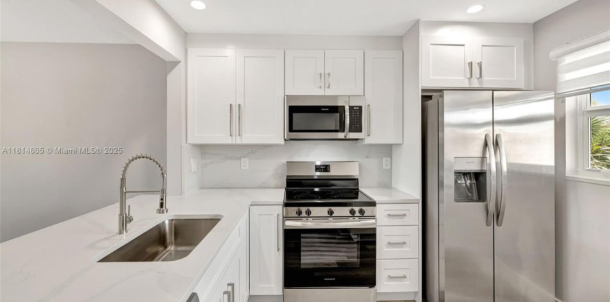 Condo à Margate, Floride, 2 chambres № 1775174