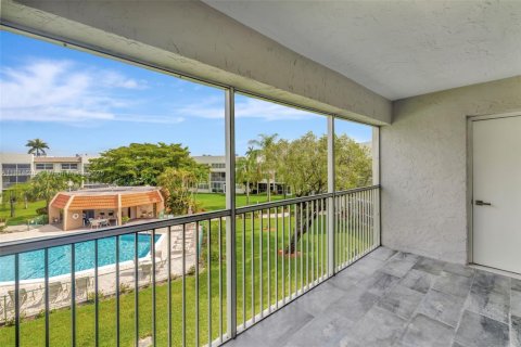Copropriété à vendre à Margate, Floride: 2 chambres, 90.12 m2 № 1775174 - photo 11
