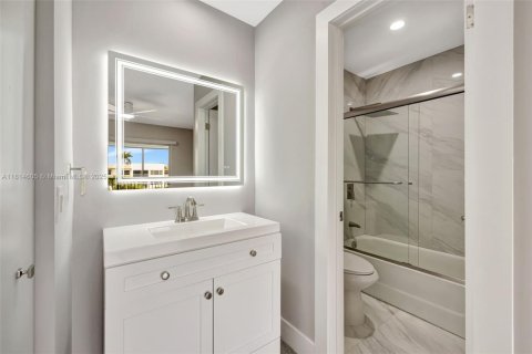 Copropriété à vendre à Margate, Floride: 2 chambres, 90.12 m2 № 1775174 - photo 20
