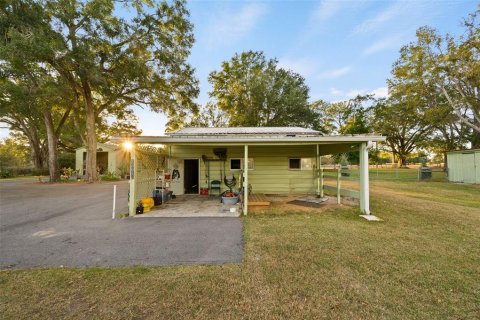 House in Alachua, Florida 2 bedrooms, 211.82 sq.m. № 2201417 - photo 14
