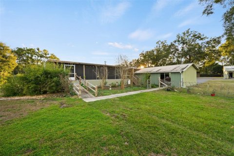 House in Alachua, Florida 2 bedrooms, 211.82 sq.m. № 2201417 - photo 8