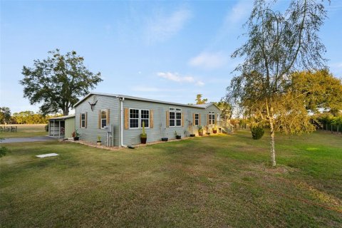 House in Alachua, Florida 2 bedrooms, 211.82 sq.m. № 2201417 - photo 7
