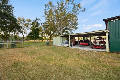 House in Alachua, Florida 2 bedrooms, 211.82 sq.m. № 2201417 - photo 23