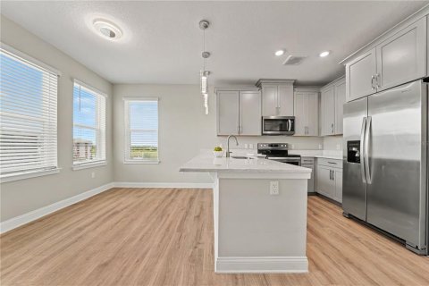 Condominio en venta en Orlando, Florida, 3 dormitorios, 167.13 m2 № 2304760 - foto 16