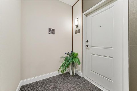 Condominio en venta en Orlando, Florida, 3 dormitorios, 167.13 m2 № 2304760 - foto 3