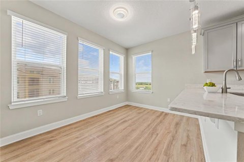 Condominio en venta en Orlando, Florida, 3 dormitorios, 167.13 m2 № 2304760 - foto 17