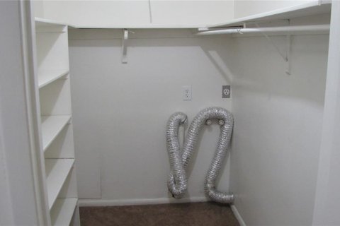Condominio en alquiler en Tampa, Florida, 2 dormitorios, 105.72 m2 № 1915285 - foto 10