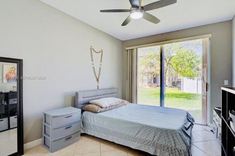 Villa ou maison à louer à Miramar, Floride: 4 chambres, 222.13 m2 № 1999282 - photo 15