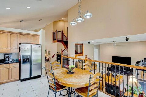 Villa ou maison à louer à Miramar, Floride: 4 chambres, 222.13 m2 № 1999282 - photo 12