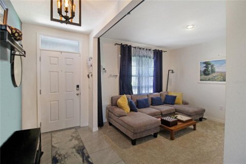 Villa ou maison à vendre à Sanford, Floride: 4 chambres, 223.89 m2 № 2236544 - photo 4