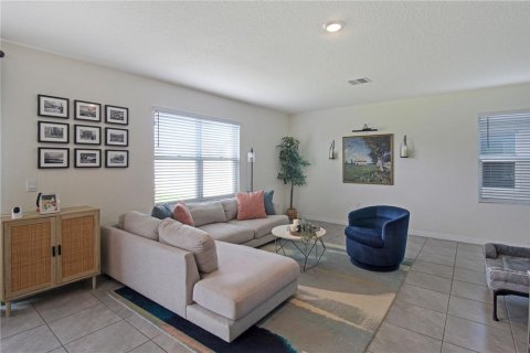 Villa ou maison à vendre à Sanford, Floride: 4 chambres, 223.89 m2 № 2236544 - photo 15