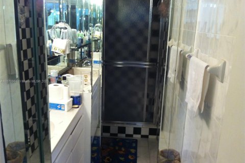 Снять в аренду кондоминиум в Холливуд, Флорида 53.88м2, № 1973600 - фото 4