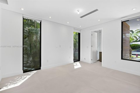 Villa ou maison à vendre à Fort Lauderdale, Floride: 4 chambres, 366.87 m2 № 2315985 - photo 17