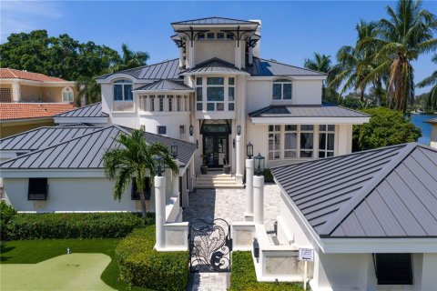 Villa ou maison à vendre à Saint Petersburg, Floride: 5 chambres, 477.89 m2 № 1900655 - photo 1