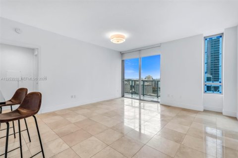Condominio en alquiler en Miami, Florida, 1 dormitorio, 78.32 m2 № 2010134 - foto 10