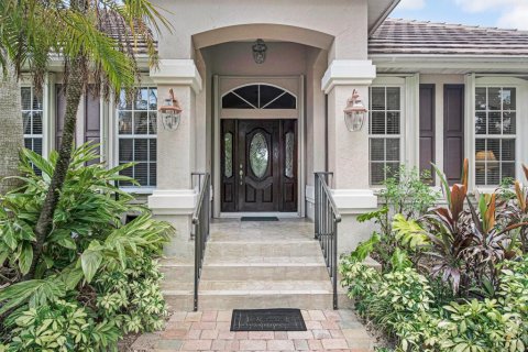 Villa ou maison à vendre à Palm City, Floride: 4 chambres, 276.76 m2 № 2193567 - photo 5