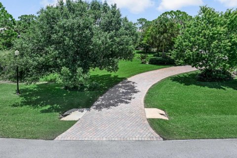 Villa ou maison à vendre à Palm City, Floride: 4 chambres, 276.76 m2 № 2193567 - photo 3