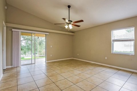 Villa ou maison à louer à Clermont, Floride: 3 chambres, 141.21 m2 № 2385816 - photo 3